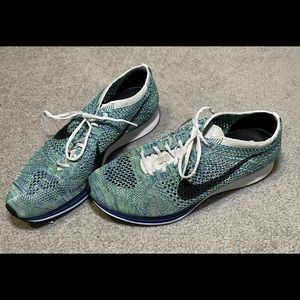 Nike Flyknit Racers “Green Strike” size 8.5